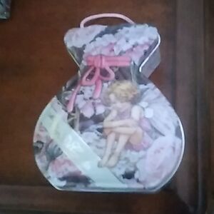 Marie Ange Di Costa Tin Bank